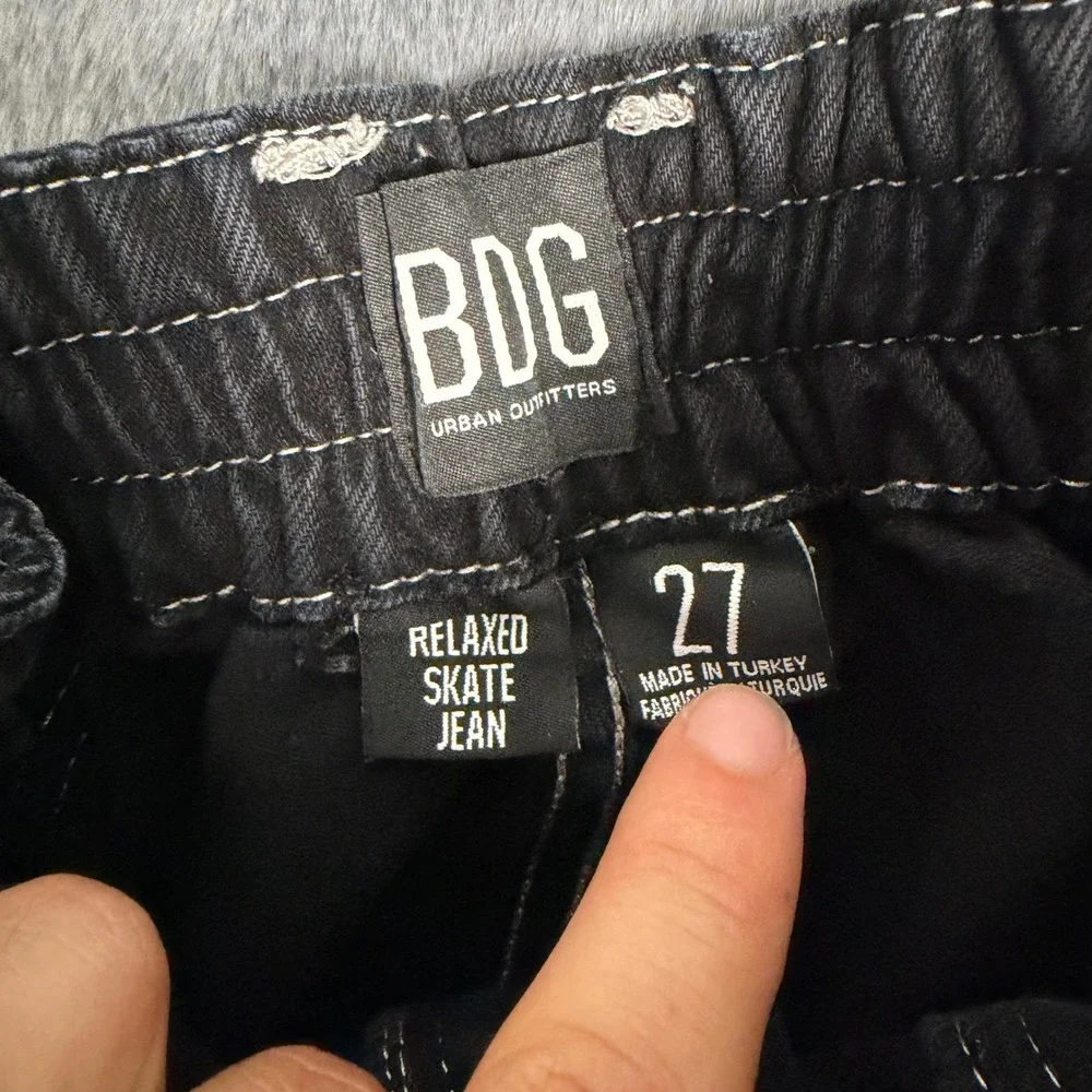 BDG Urban Outfitter Relaxed Mens Skate Jean Black White Contrast Stitch Cargo 27